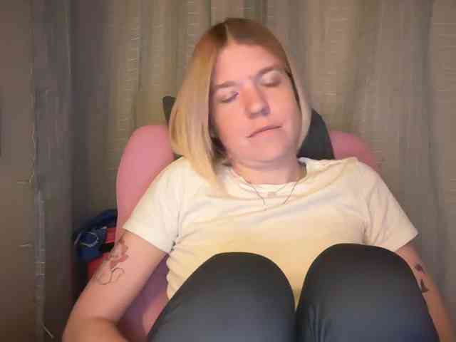 AmericnBarbie webcam