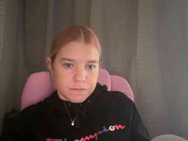 AmericnBarbie webcam