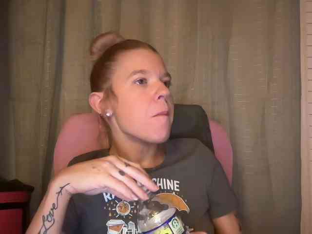 AmericnBarbie webcam