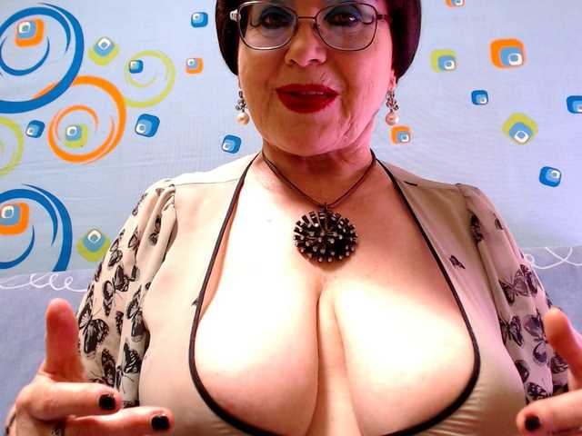  OldKinkyMILF chat room