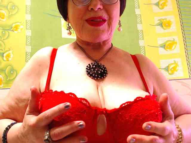 OldKinkyMILF