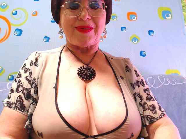 OldKinkyMILF