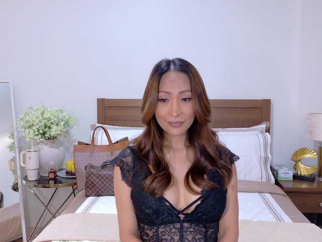 ClassyElegant's BongaCams show and profile