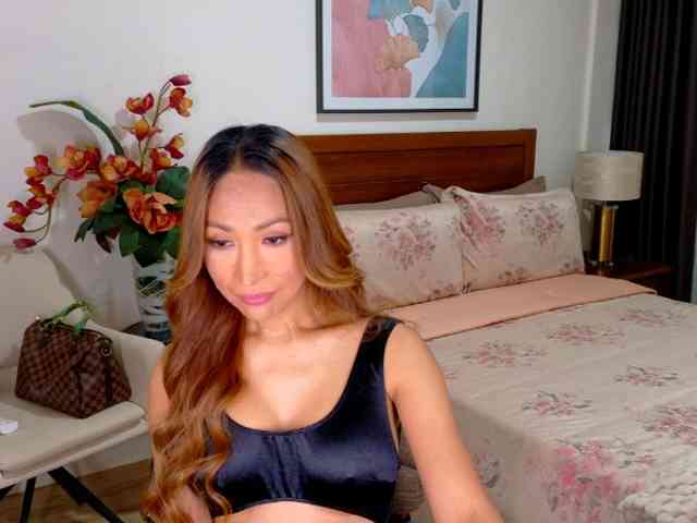 ClassyElegant webcam