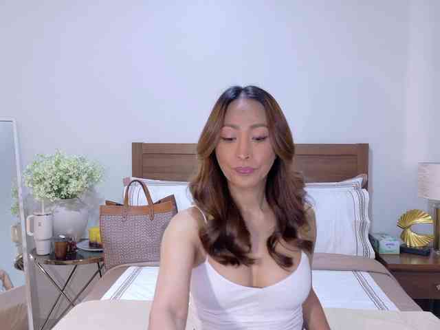 ClassyElegant webcam