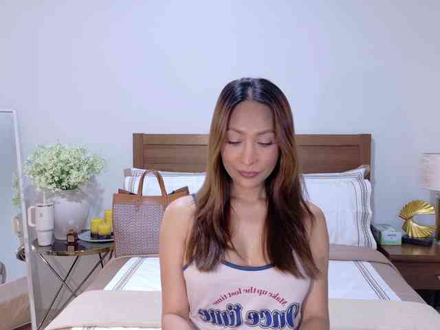 ClassyElegant webcam