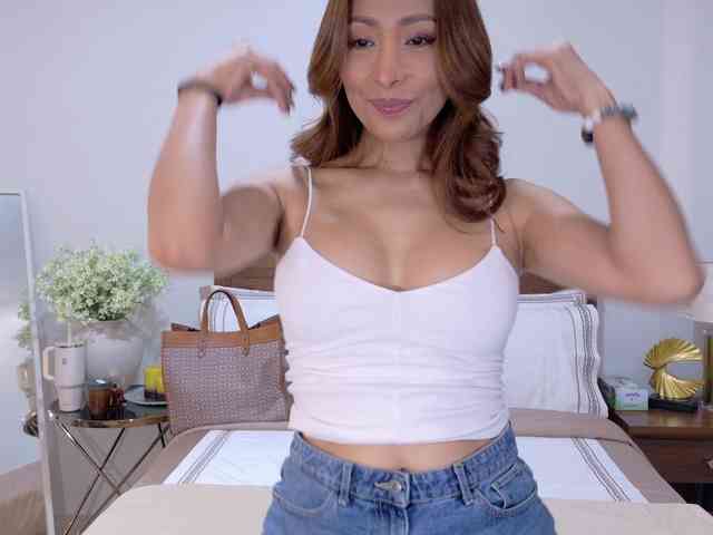 ClassyElegant webcam