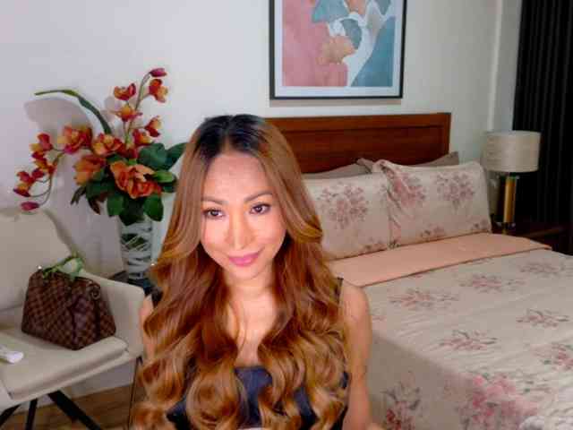 ClassyElegant webcam