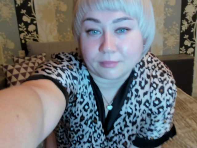 3Adele3's BongaCams show and profile