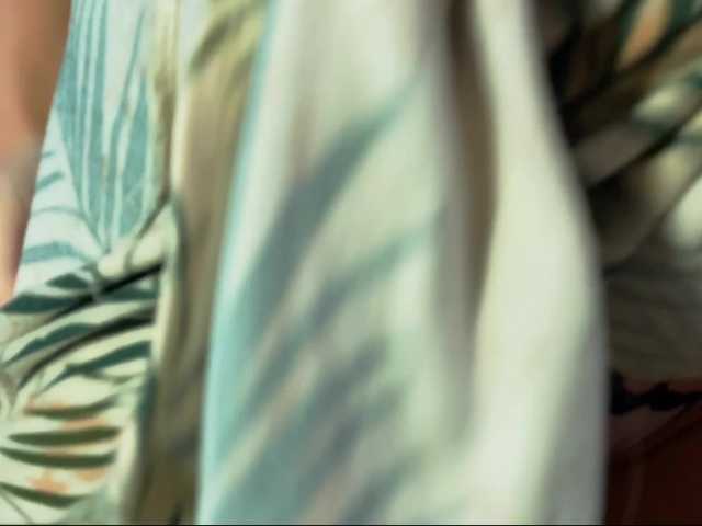 Ena101's BongaCams show and profile