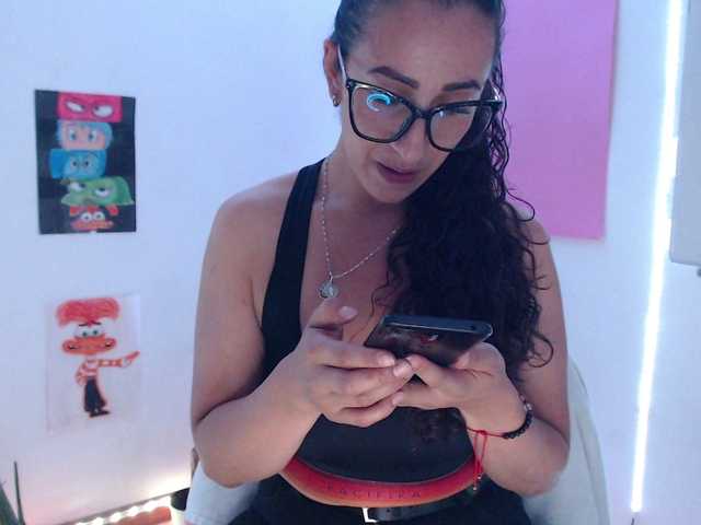 bomboncita288 webcam bongacams model stream image