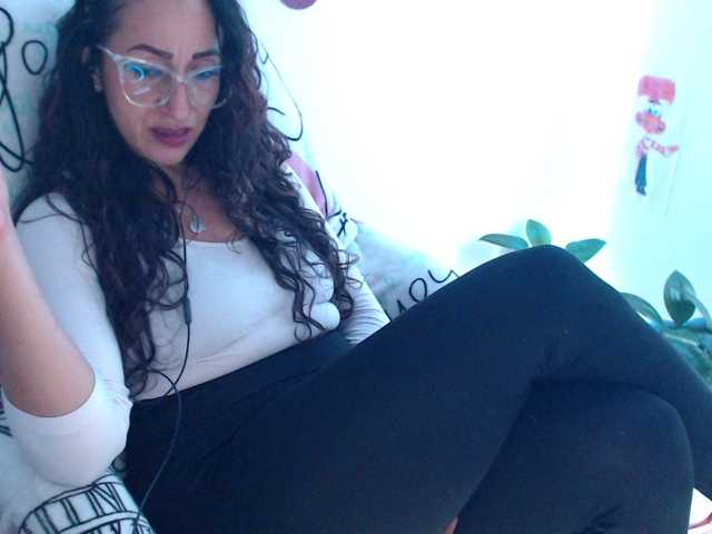 bomboncita288's BongaCams show and profile