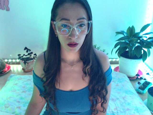 bomboncita288 live sex show