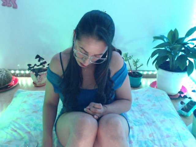 bomboncita288 webcam