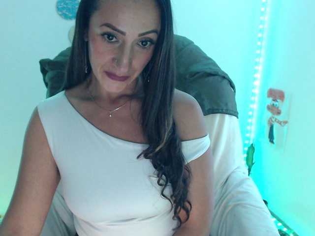 bomboncita288 live sex