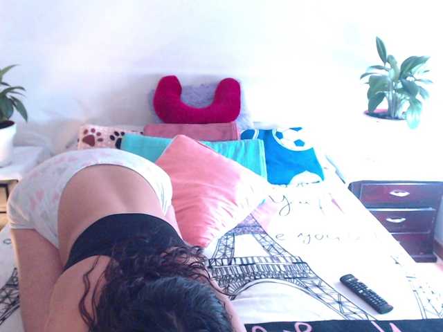 bomboncita288's BongaCams show and profile