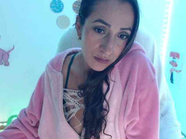 bomboncita288 webcam