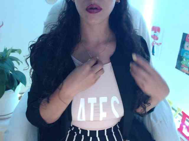 bomboncita288 webcam