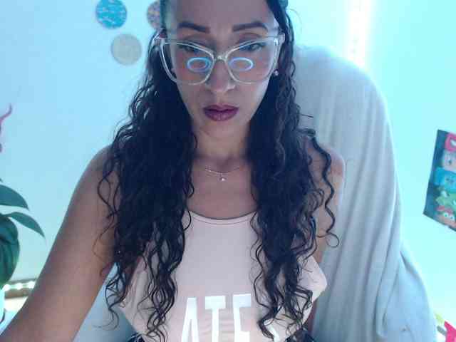 bomboncita288 webcam