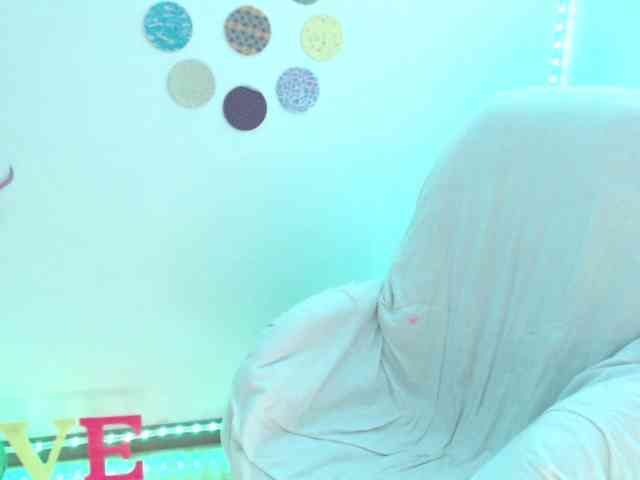 bomboncita288 webcam