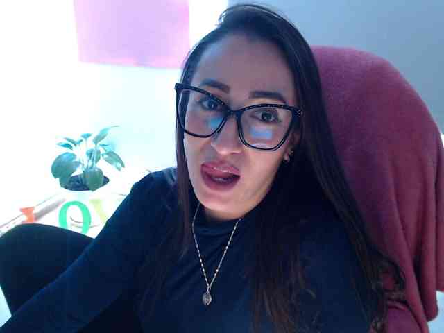 bomboncita288 webcam