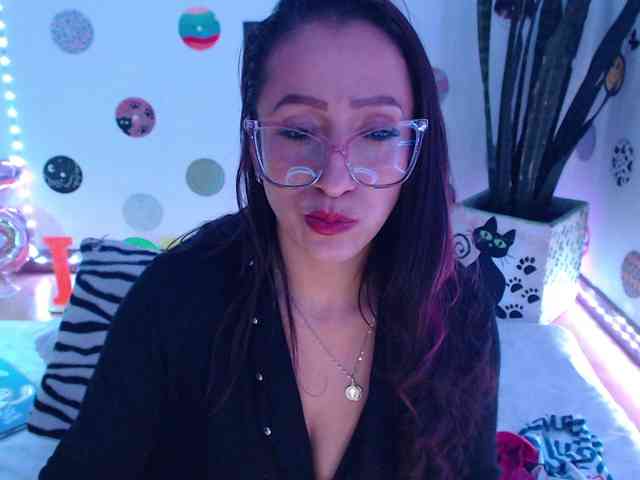 bomboncita288 webcam