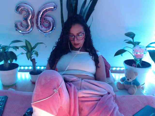 bomboncita288 webcam