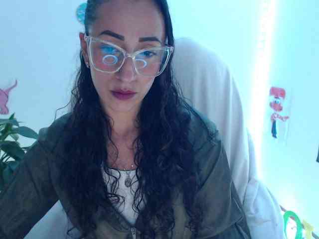 bomboncita288 webcam