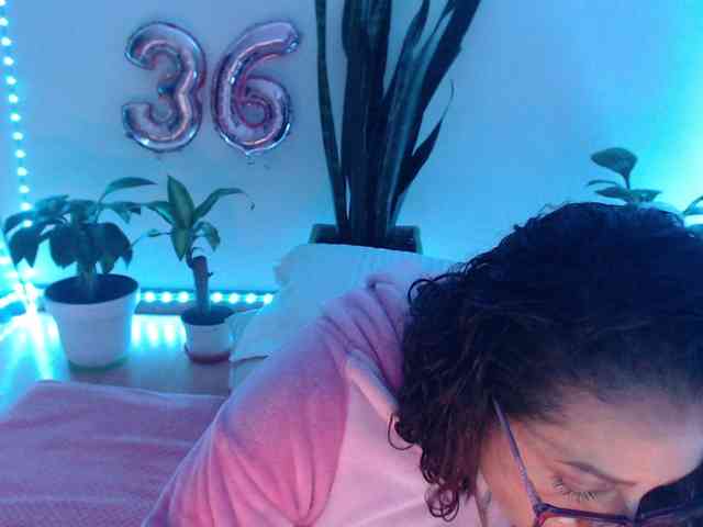 bomboncita288 webcam