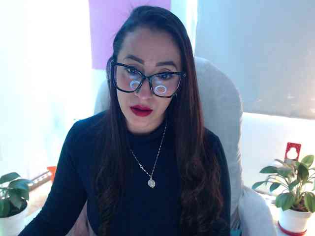 bomboncita288 webcam