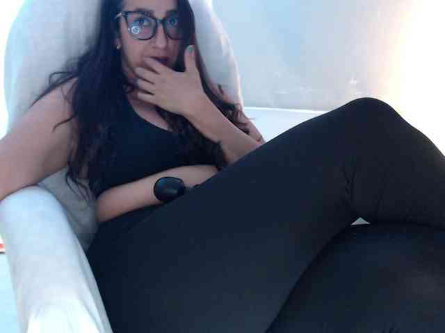 bomboncita288 webcam