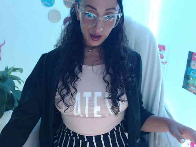 bomboncita288 webcam