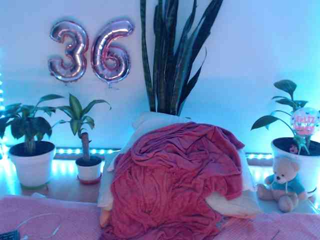 bomboncita288 webcam