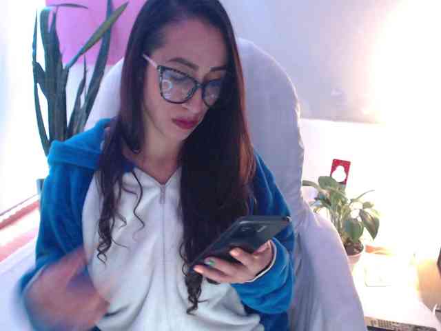 bomboncita288 webcam
