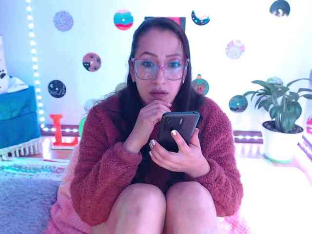 bomboncita288 webcam