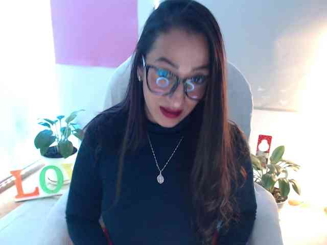 bomboncita288 webcam