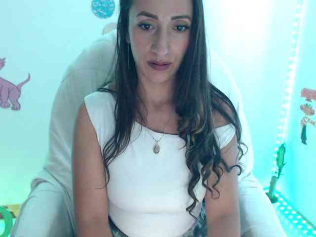 bomboncita288 webcam