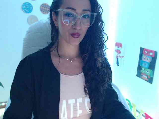 bomboncita288 webcam