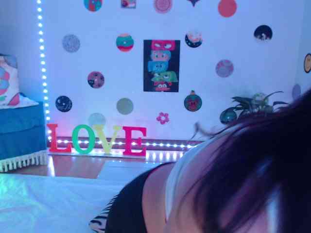 bomboncita288 webcam