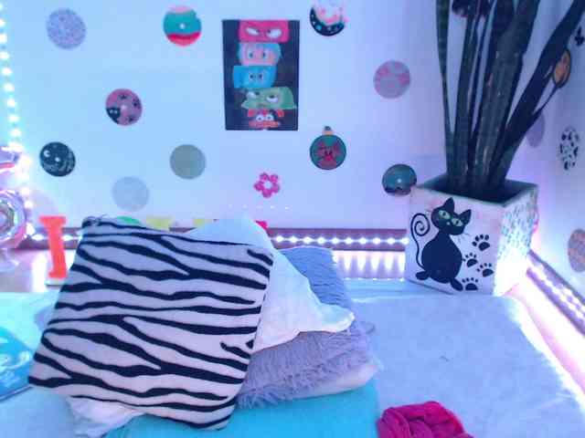 bomboncita288 webcam