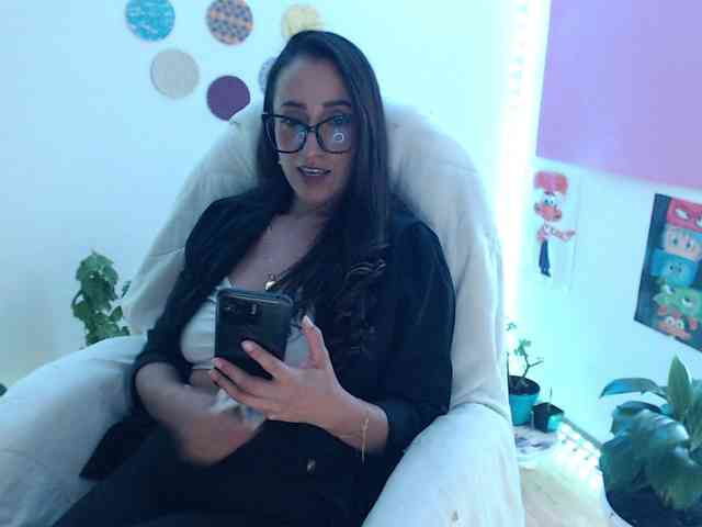 bomboncita288 webcam