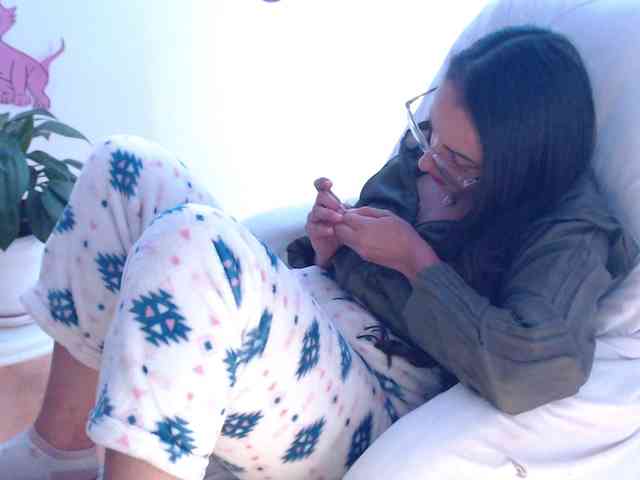 bomboncita288 webcam