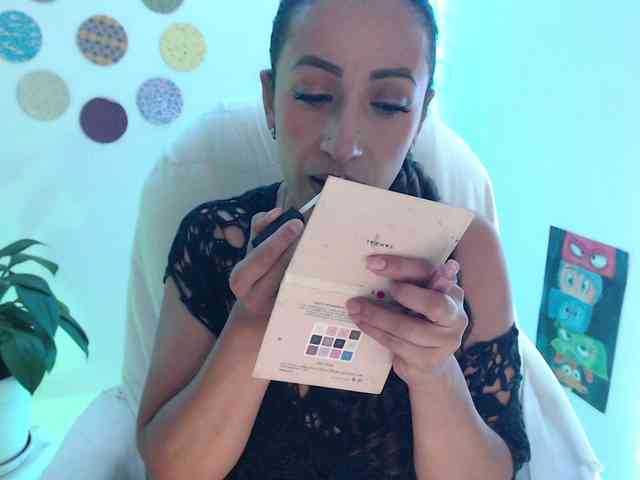 bomboncita288 webcam