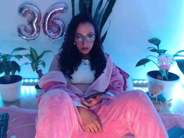 bomboncita288 webcam