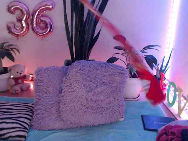 bomboncita288 webcam