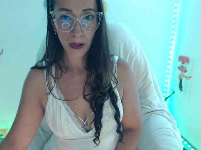 bomboncita288 webcam