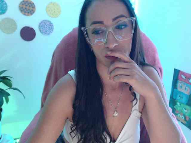 bomboncita288 webcam