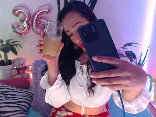 bomboncita288 webcam