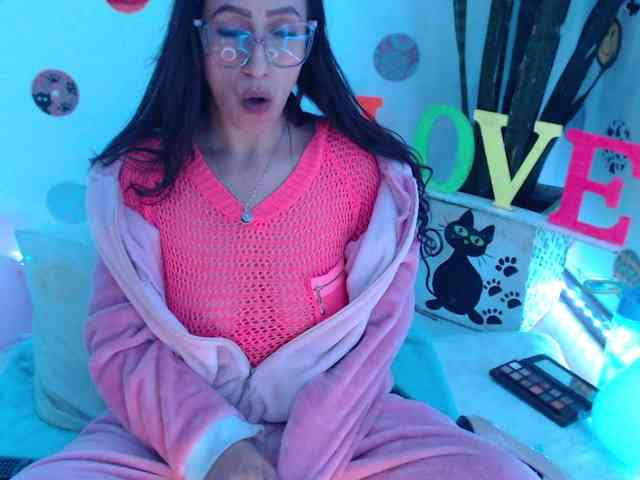 bomboncita288 webcam