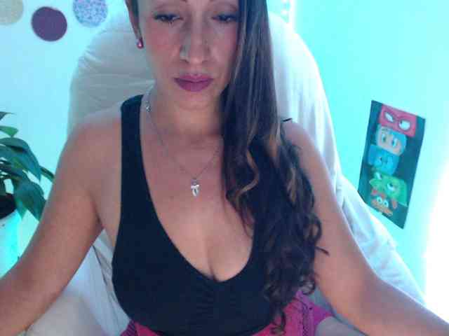bomboncita288 webcam